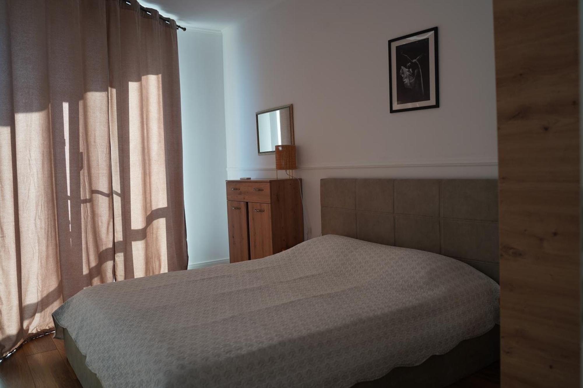 Atlantis Atmosphere Apartment Burgas Bagian luar foto